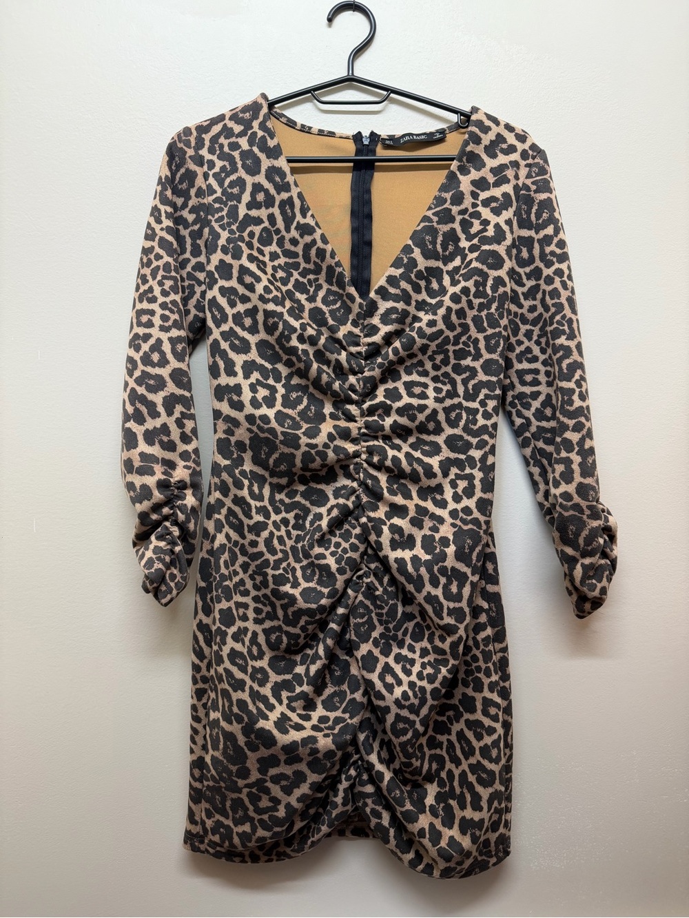 Zara Leopard Print Ruched V-Neck Dress - Brown/Black
